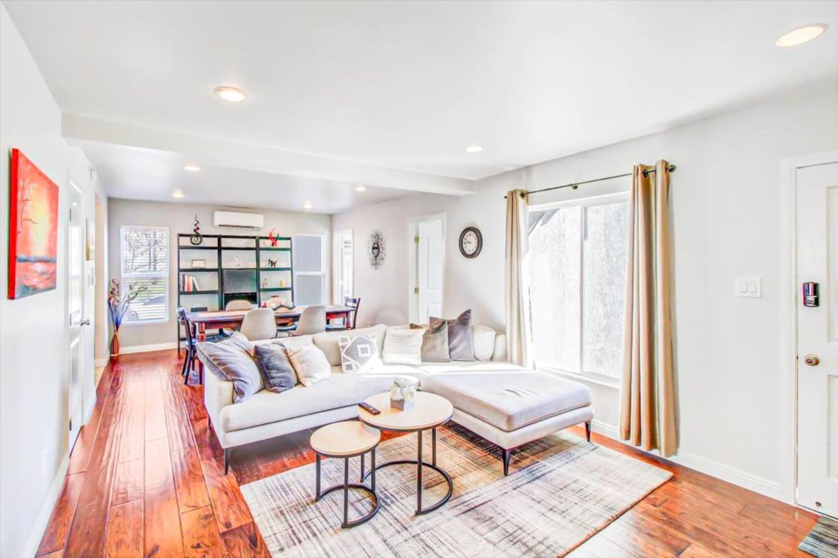 Modern 2-Bedroom Haven In The Heart Of La- Hud-Vp Los Angeles Zewnętrze zdjęcie