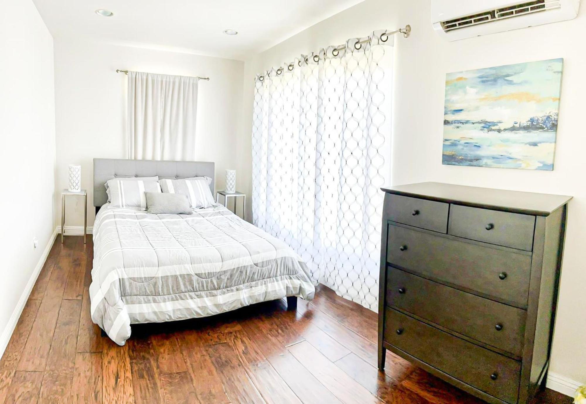 Modern 2-Bedroom Haven In The Heart Of La- Hud-Vp Los Angeles Zewnętrze zdjęcie